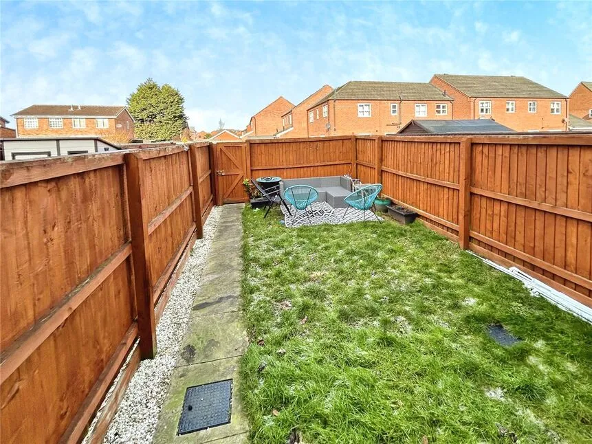 Blakeholme Court, Burton-On-Trent, DE14, photo 8