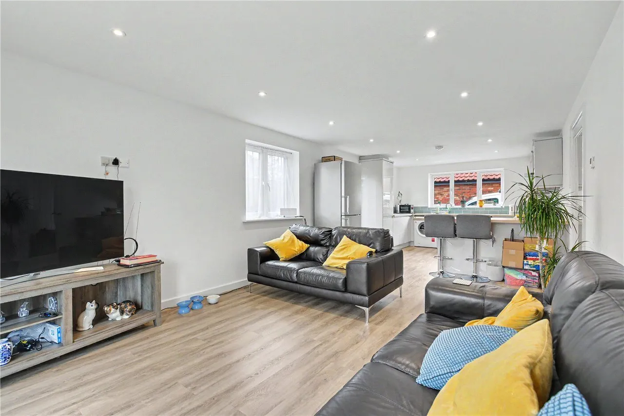 Station Road, Great Moulton, NR15, photo 3
