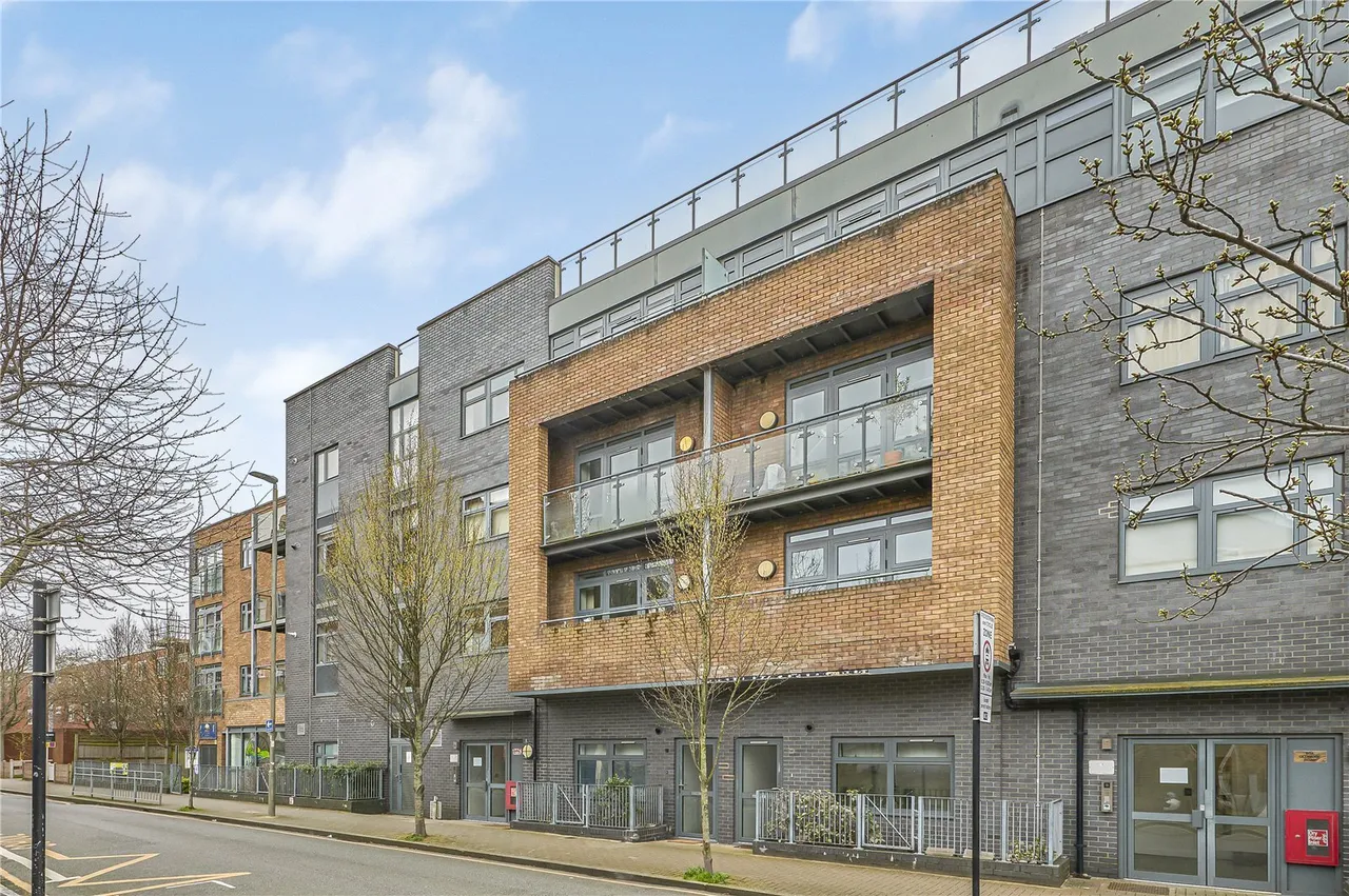 Oldridge Road, London, SW12, photo 14