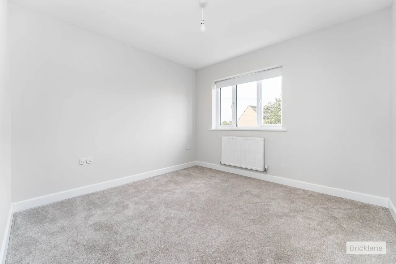 Osprey Place, March, PE15, photo 8