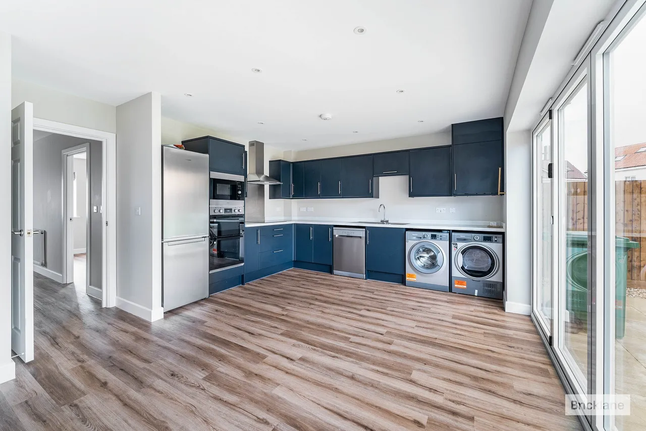 Osprey Place, March, PE15, photo 2