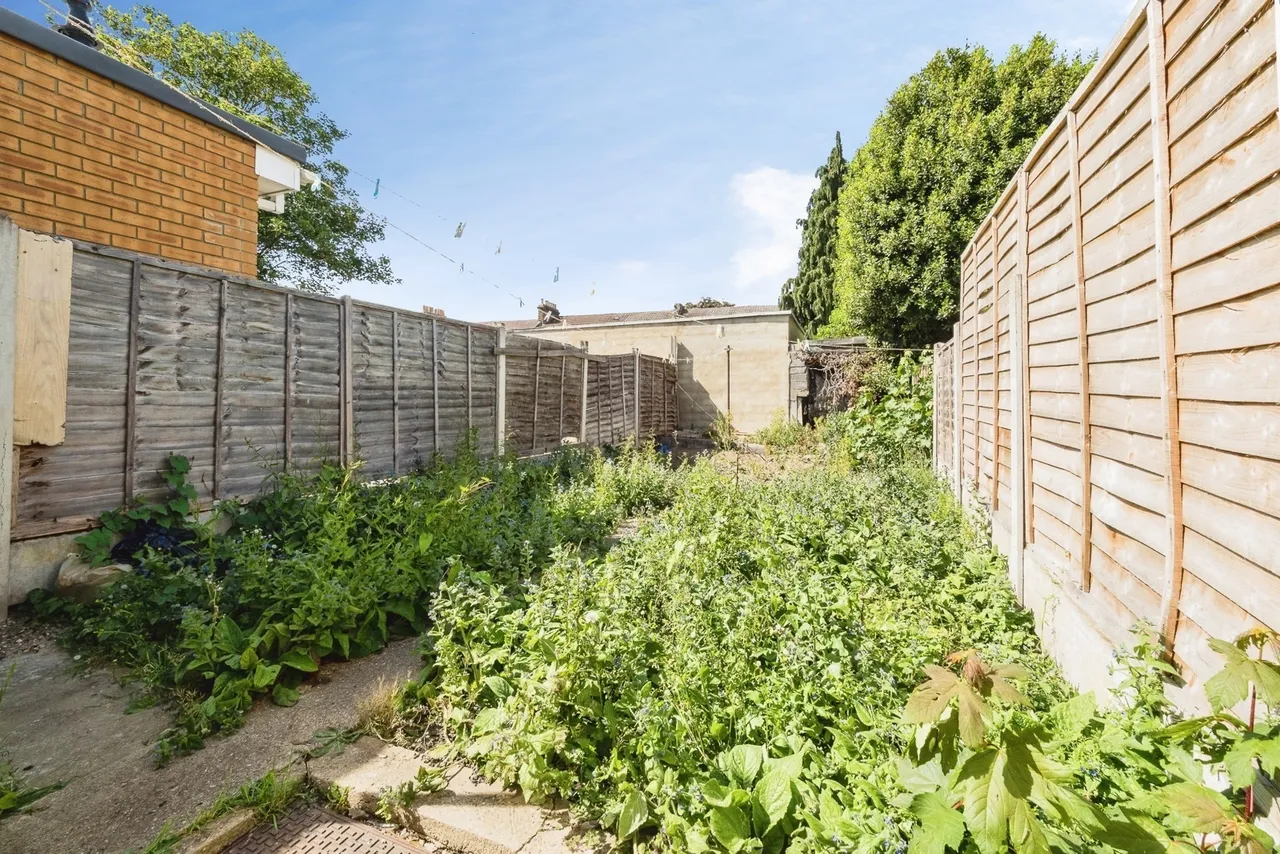 Berkeley Road, Manor Park, London, E12, photo 15