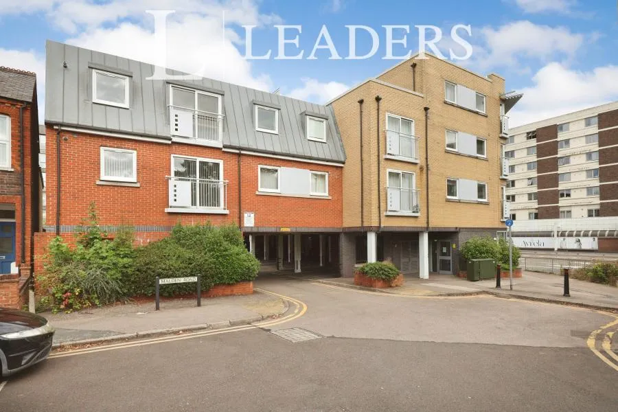 2 bed flat to rent, Malden Road, Watford, WD17