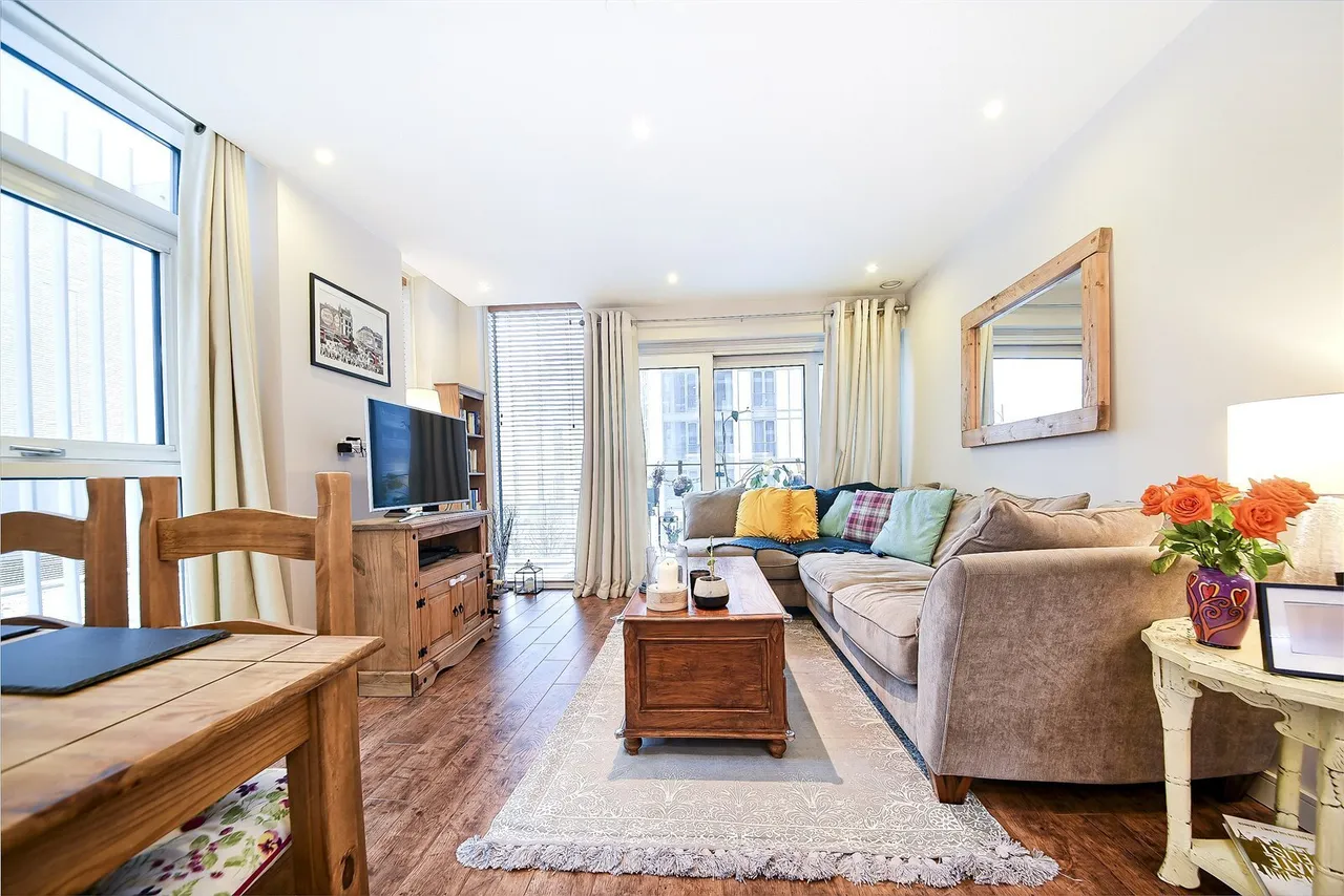 Enterprise Way, London, SW18, photo 2