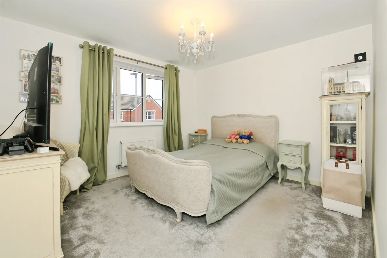 Fenton Close, Hampton Gardens, Peterborough, photo 12