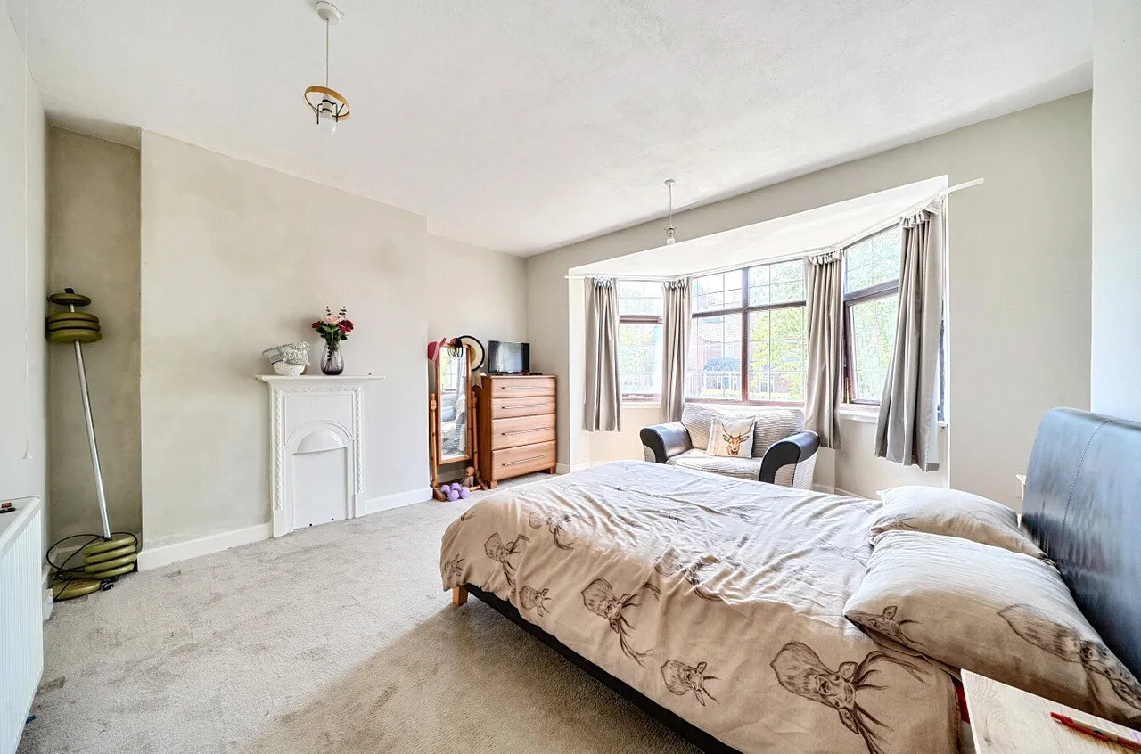 Broadway, Llandrindod Wells, Powys, LD1 5HT, photo 9