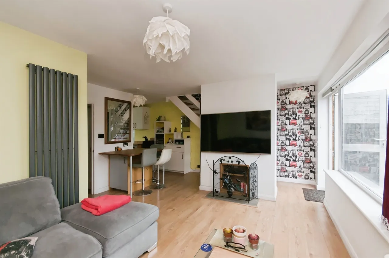 Pevensey Bay Road, Eastbourne, photo 3