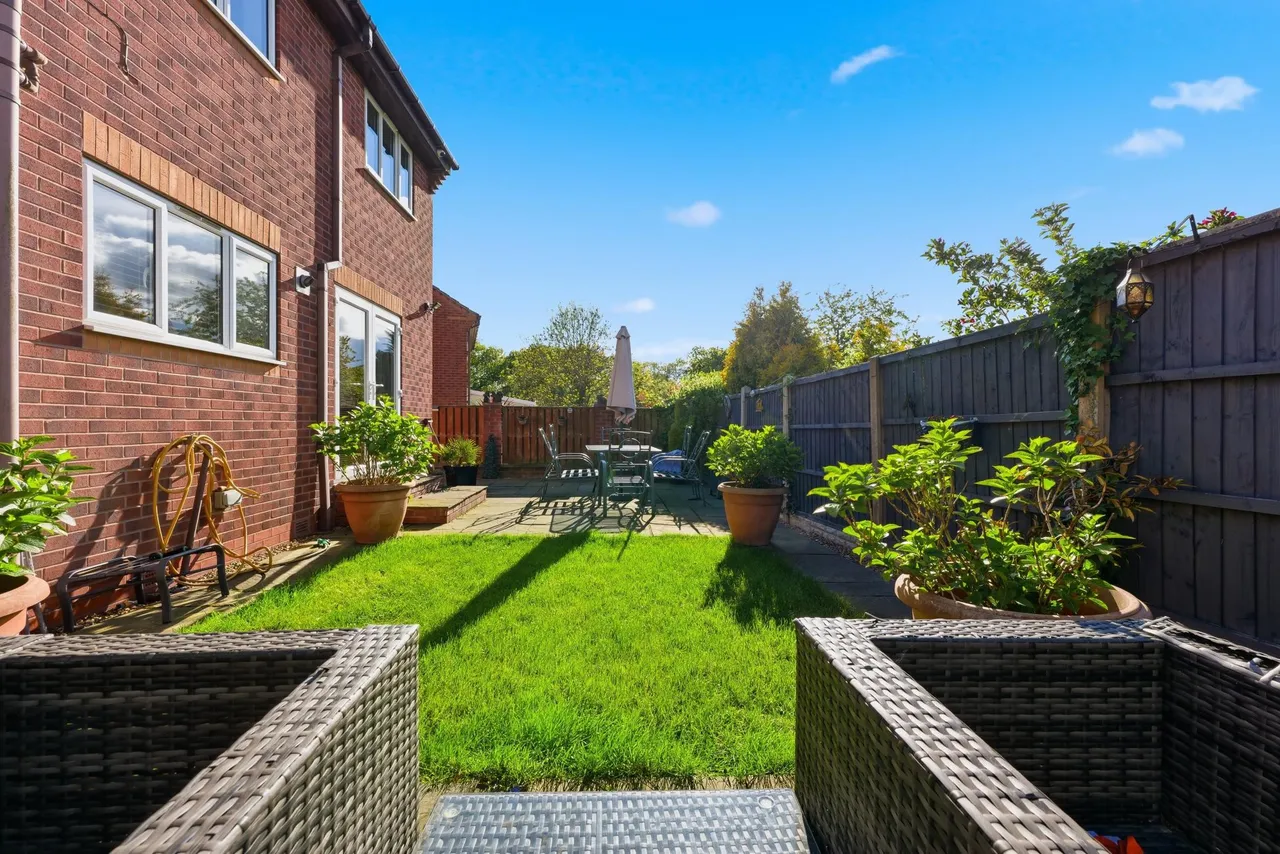 Wayside Court, Chesterfield, S43, photo 5
