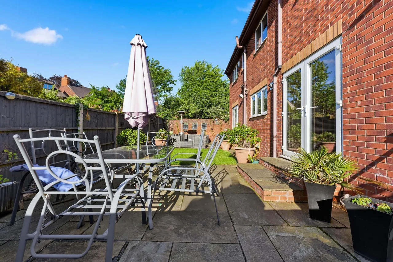 Wayside Court, Chesterfield, S43, photo 11