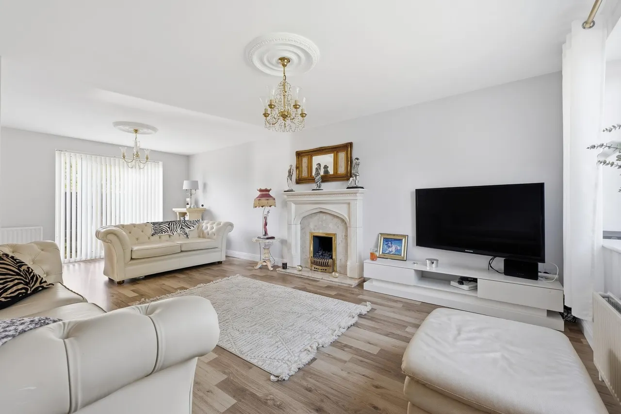 Wayside Court, Chesterfield, S43, photo 4