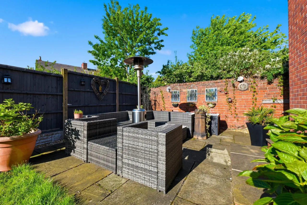 Wayside Court, Chesterfield, S43, photo 18