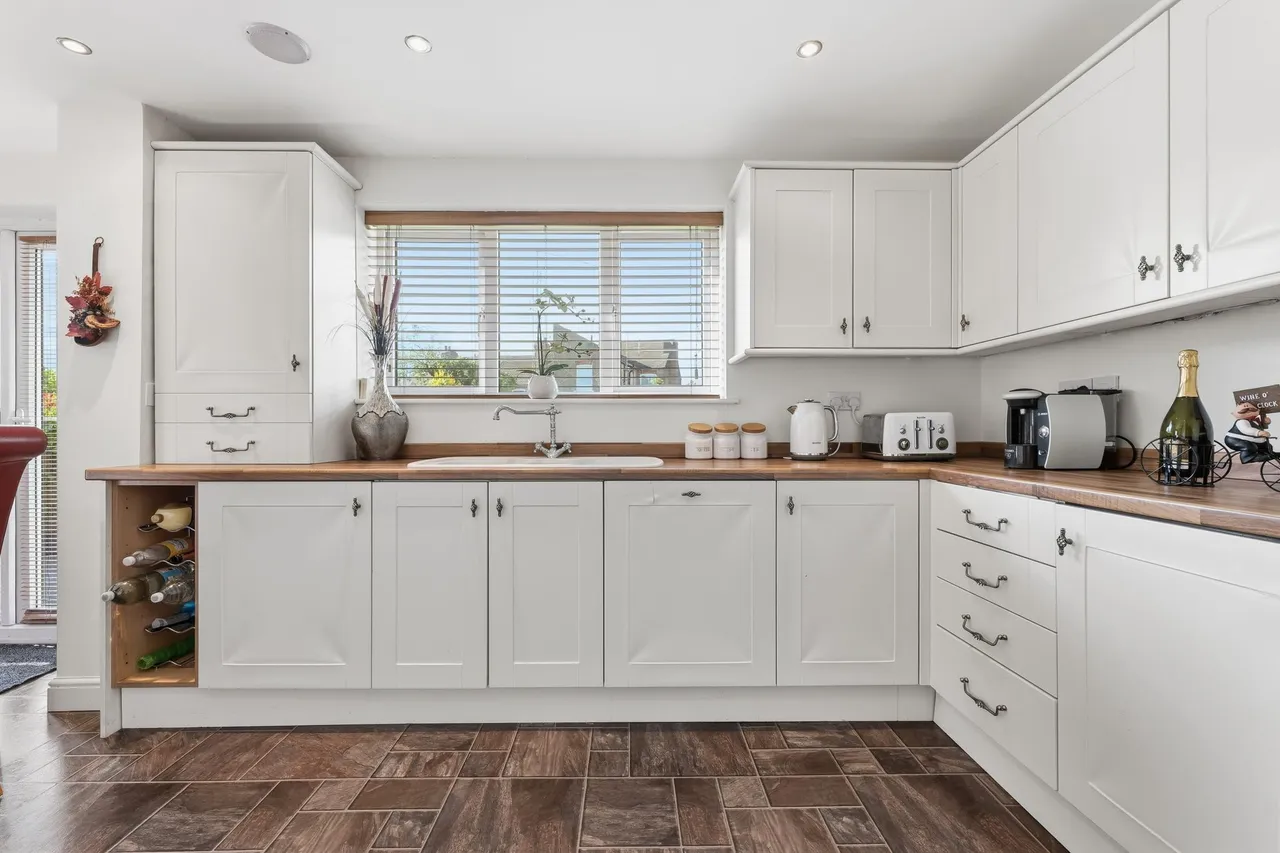 Wayside Court, Chesterfield, S43, photo 6