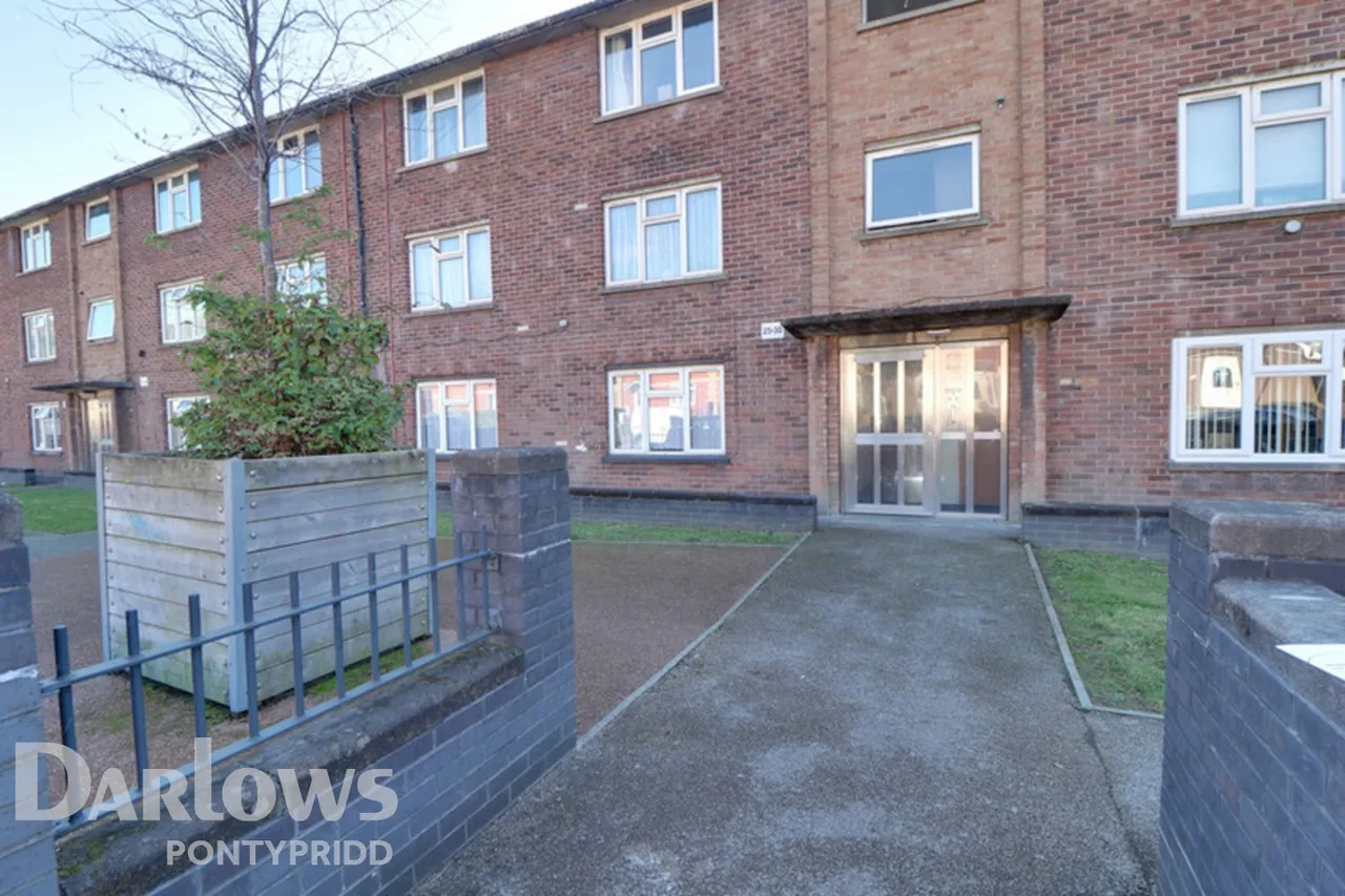 Holly Street, Pontypridd, photo 11