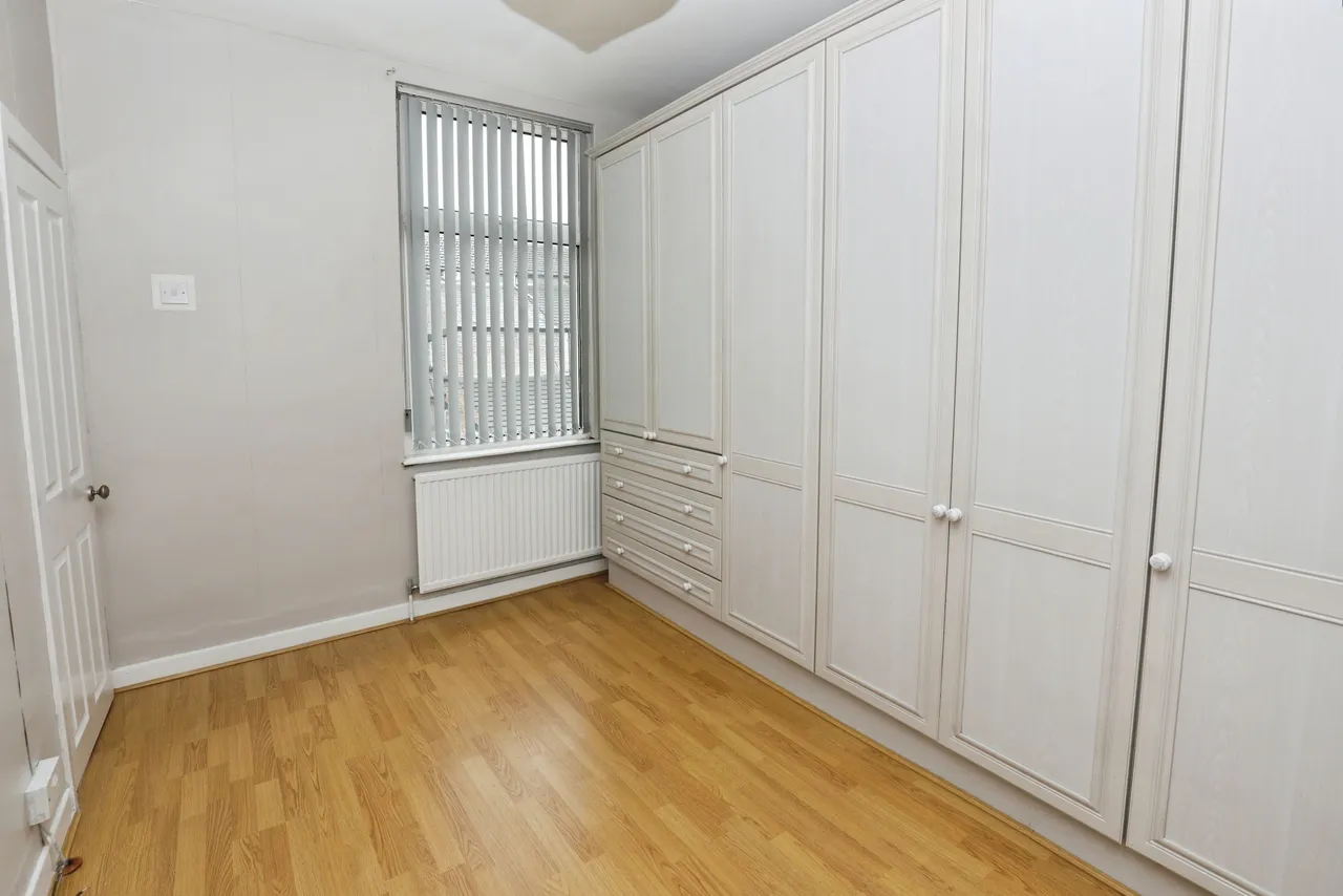 Thornton Road, Bootle, photo 12