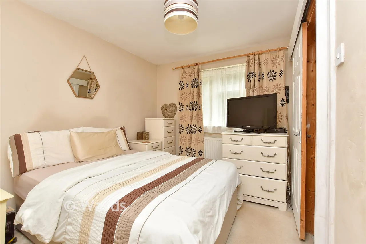 Meadowdown Close, Hempstead, ME7, photo 5