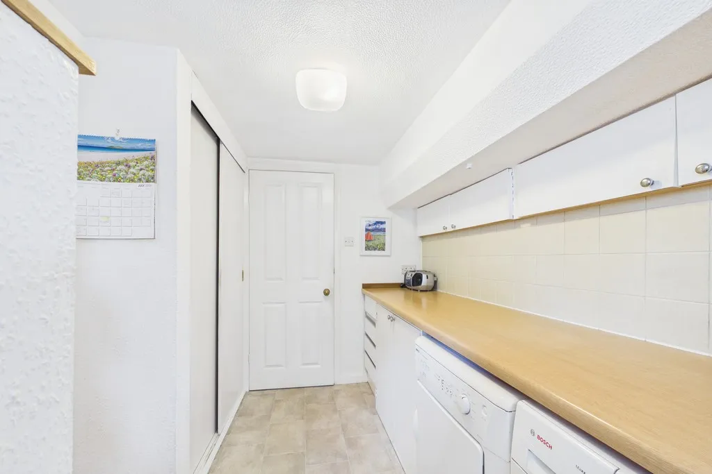 Washington Drive, Warton, photo 10