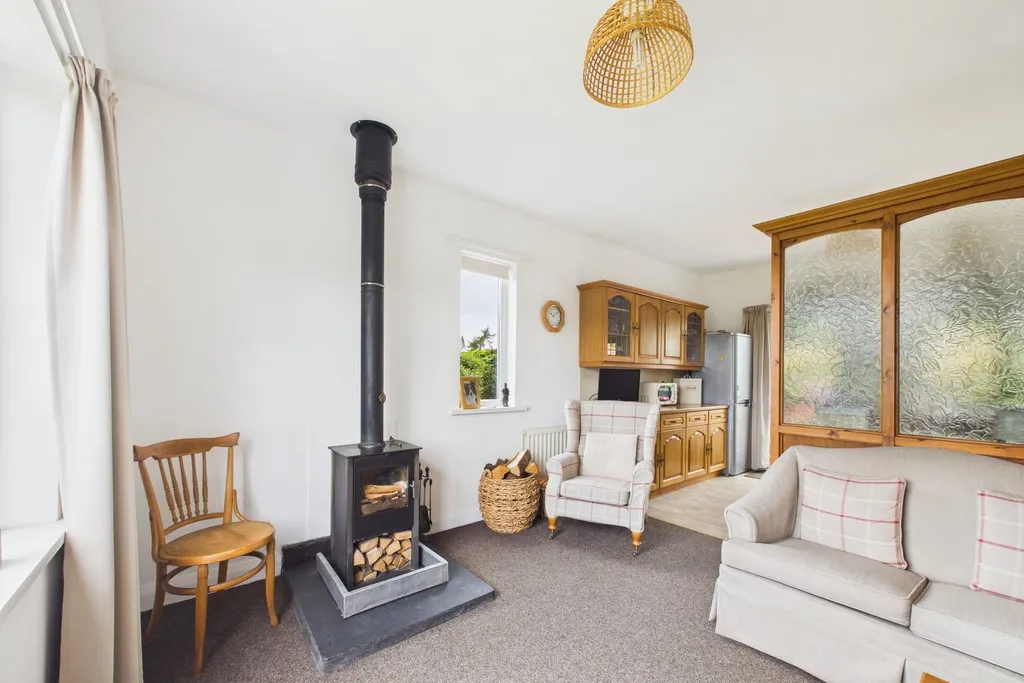Washington Drive, Warton, photo 7