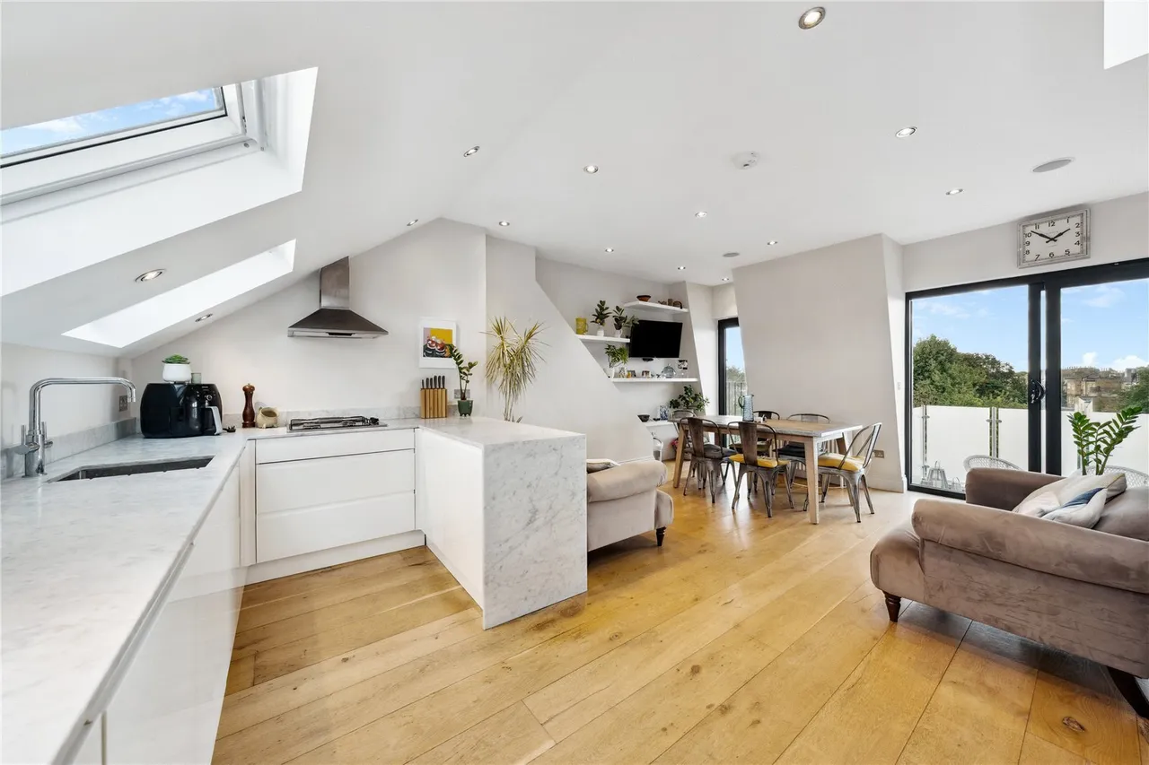 East Hill, London, SW18, photo 3