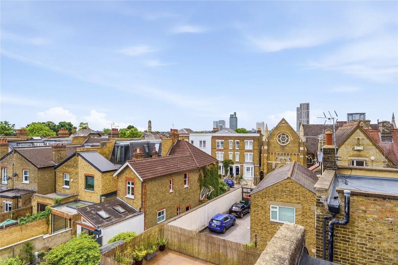 East Hill, London, SW18, photo 9