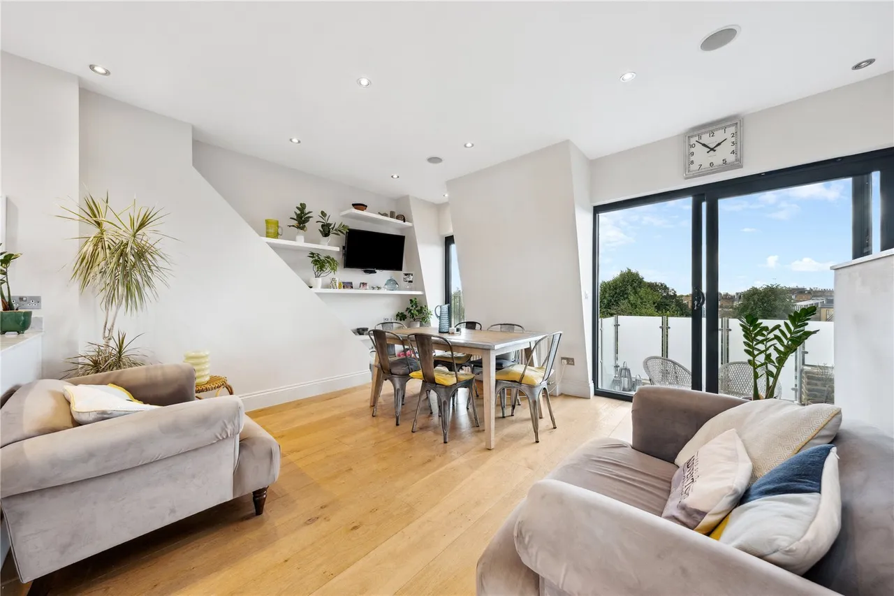East Hill, London, SW18, photo 10