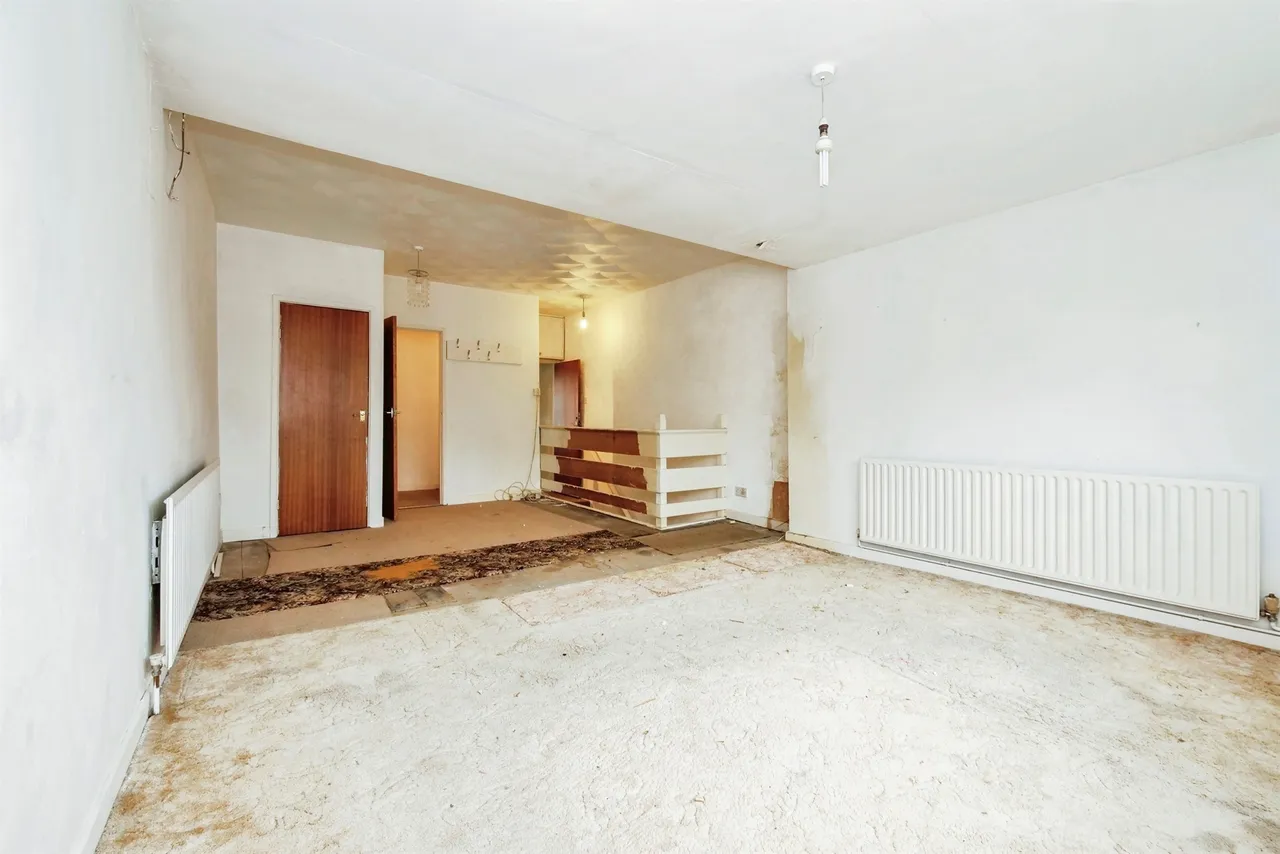 Ogwy Street, Bridgend, CF32, photo 5