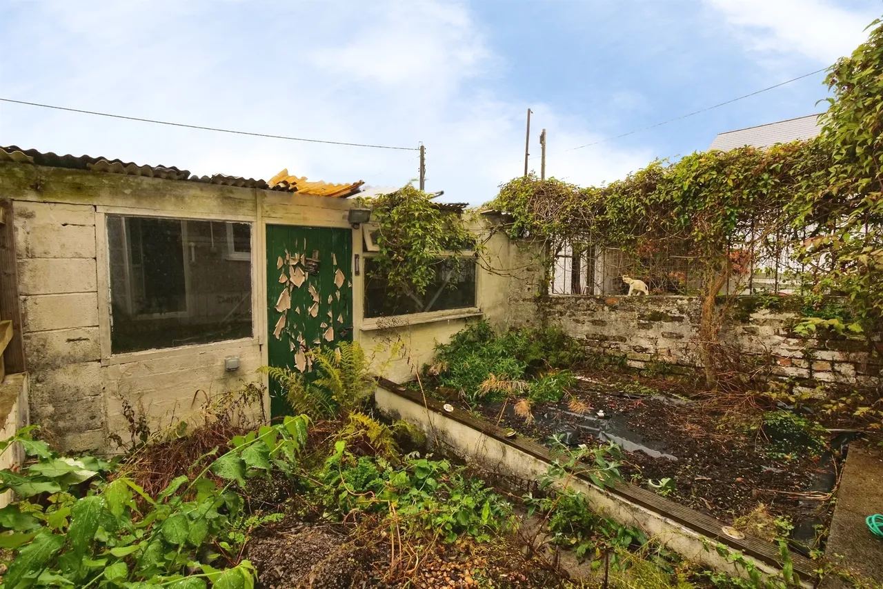 Ogwy Street, Bridgend, CF32, photo 14