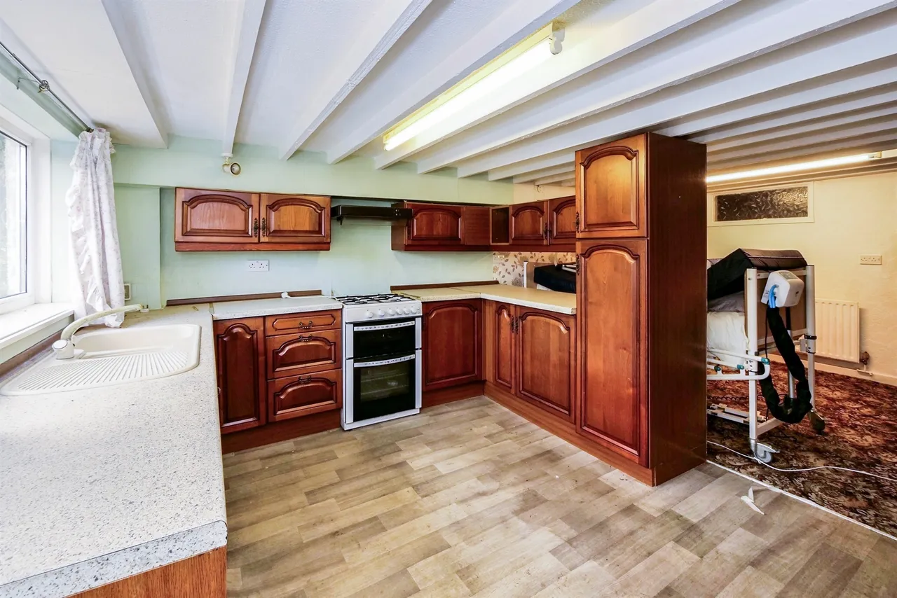 Ogwy Street, Bridgend, CF32, photo 7