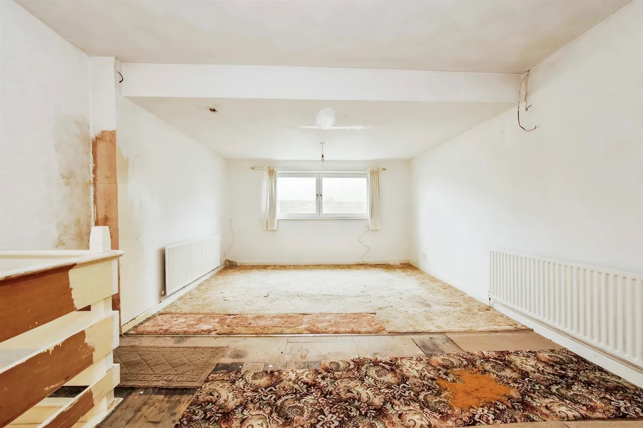 Ogwy Street, Bridgend, CF32, photo 6