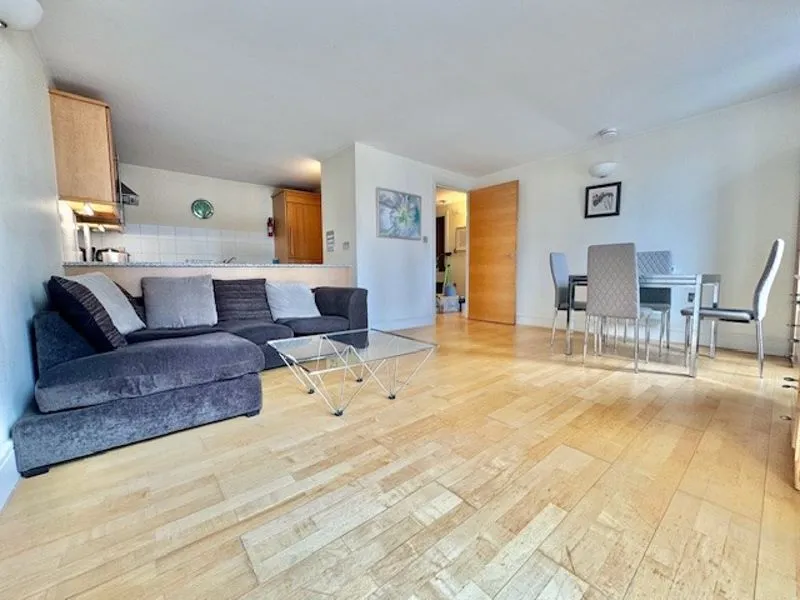 1 bed flat to rent — Plumbers Row, London E1 1EP