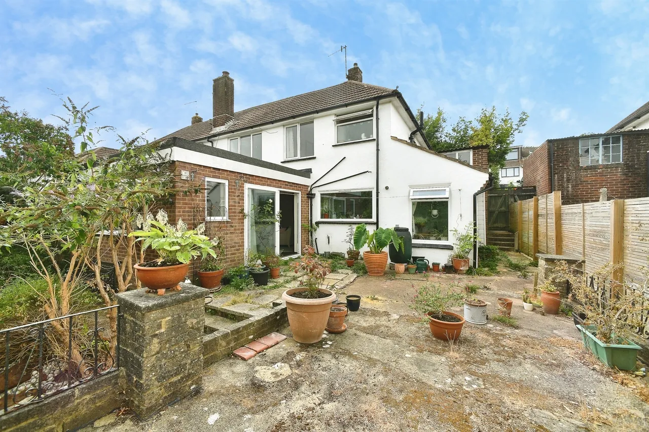 Hillcrest, Brighton, photo 8