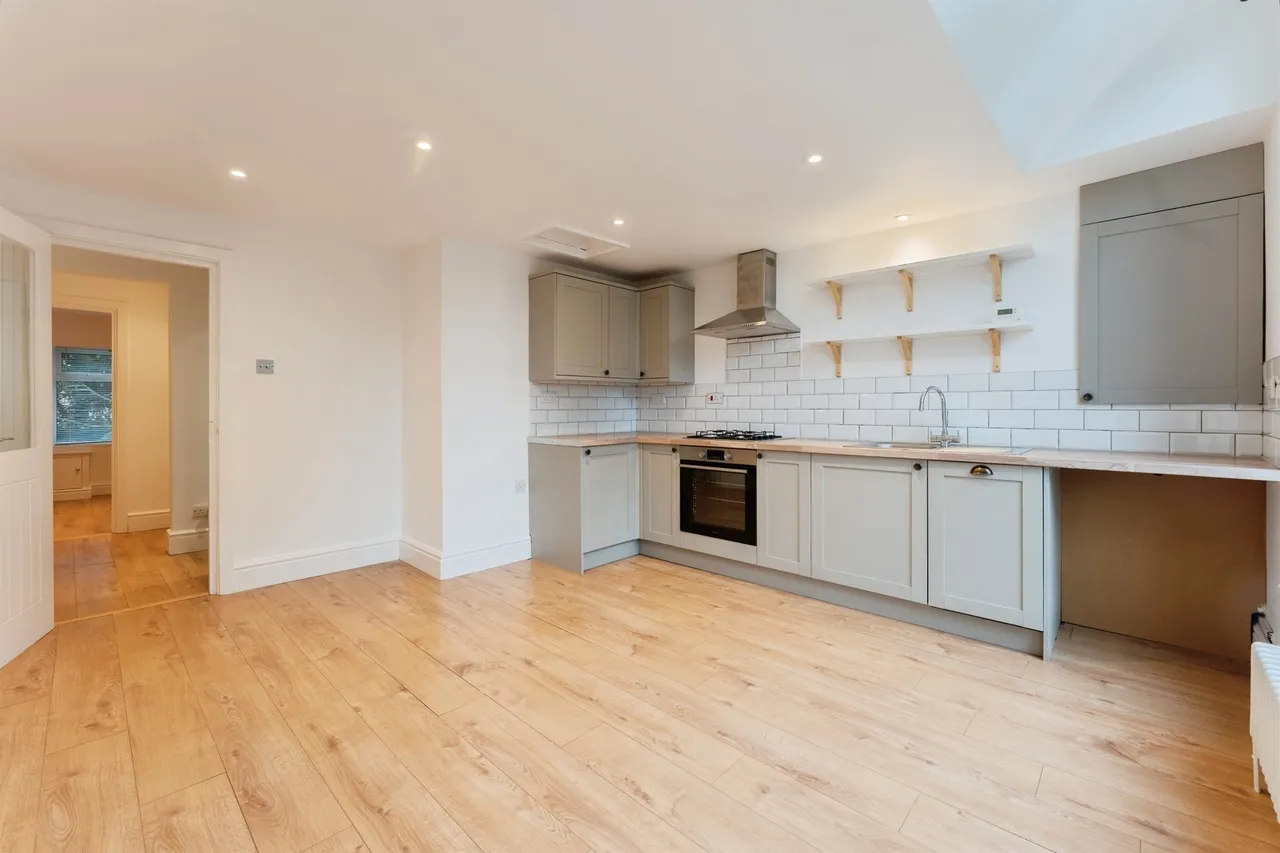 Cearns Road, Oxton, CH43, photo 11