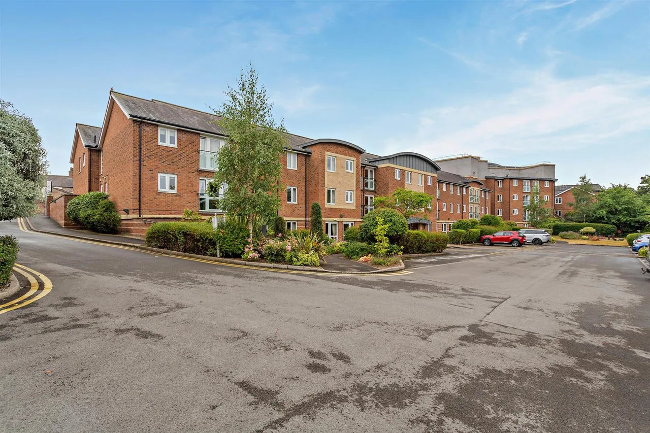 Malpas Road, Northallerton, DL7, photo 11