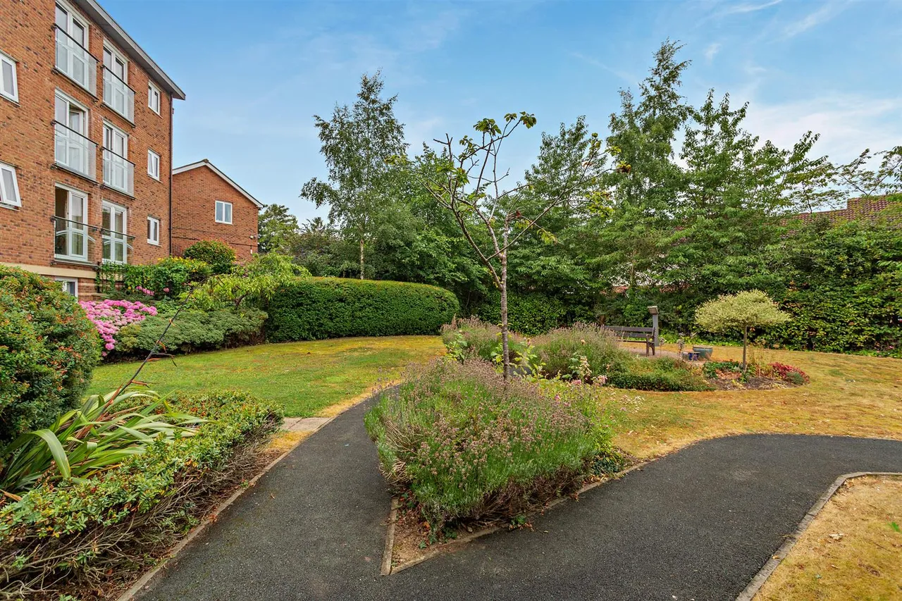 Malpas Road, Northallerton, DL7, photo 10