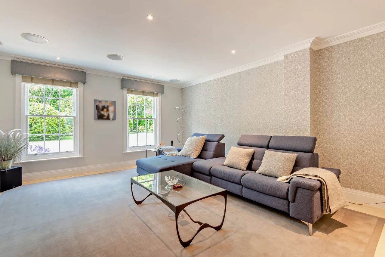 Priory Road, Sunningdale, Ascot, Berkshire, SL5 9RQ, photo 9
