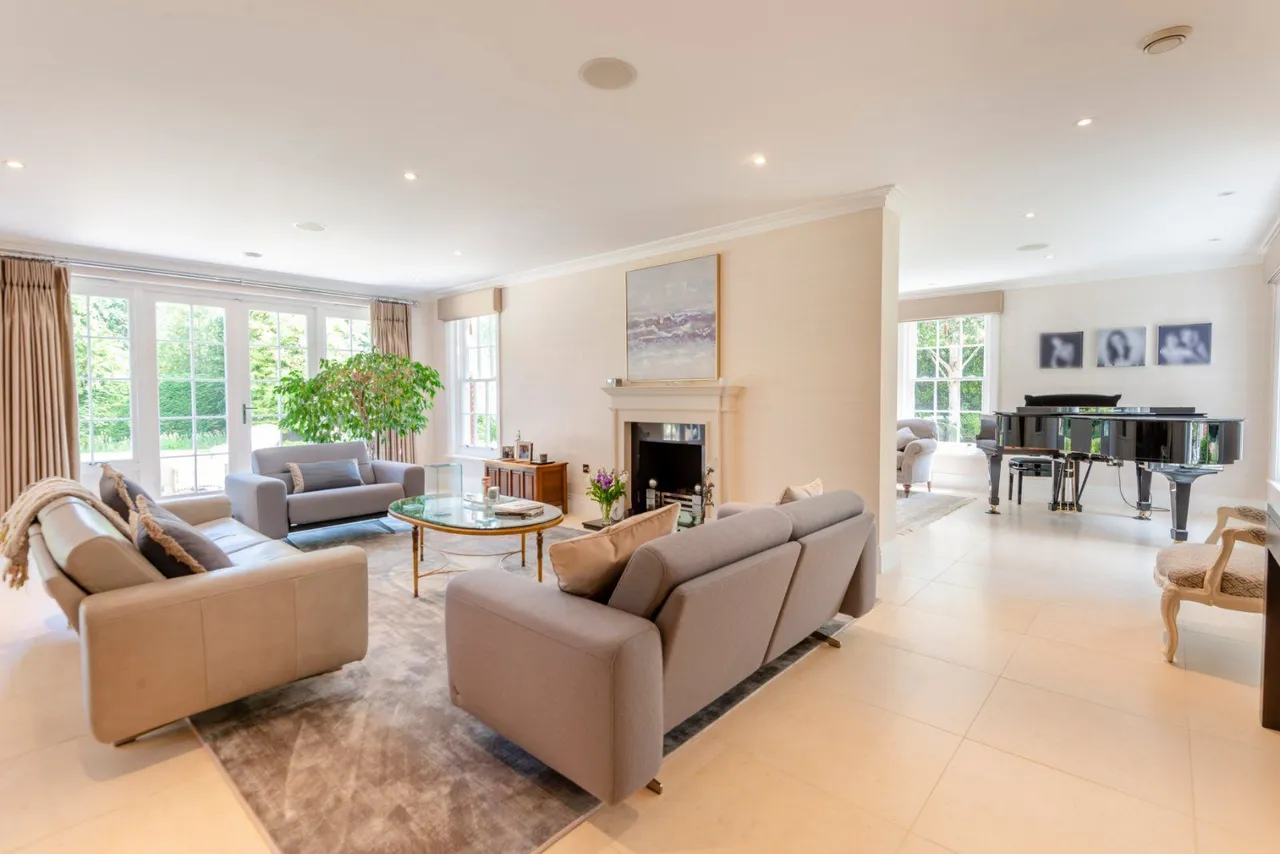 Priory Road, Sunningdale, Ascot, Berkshire, SL5 9RQ, photo 5