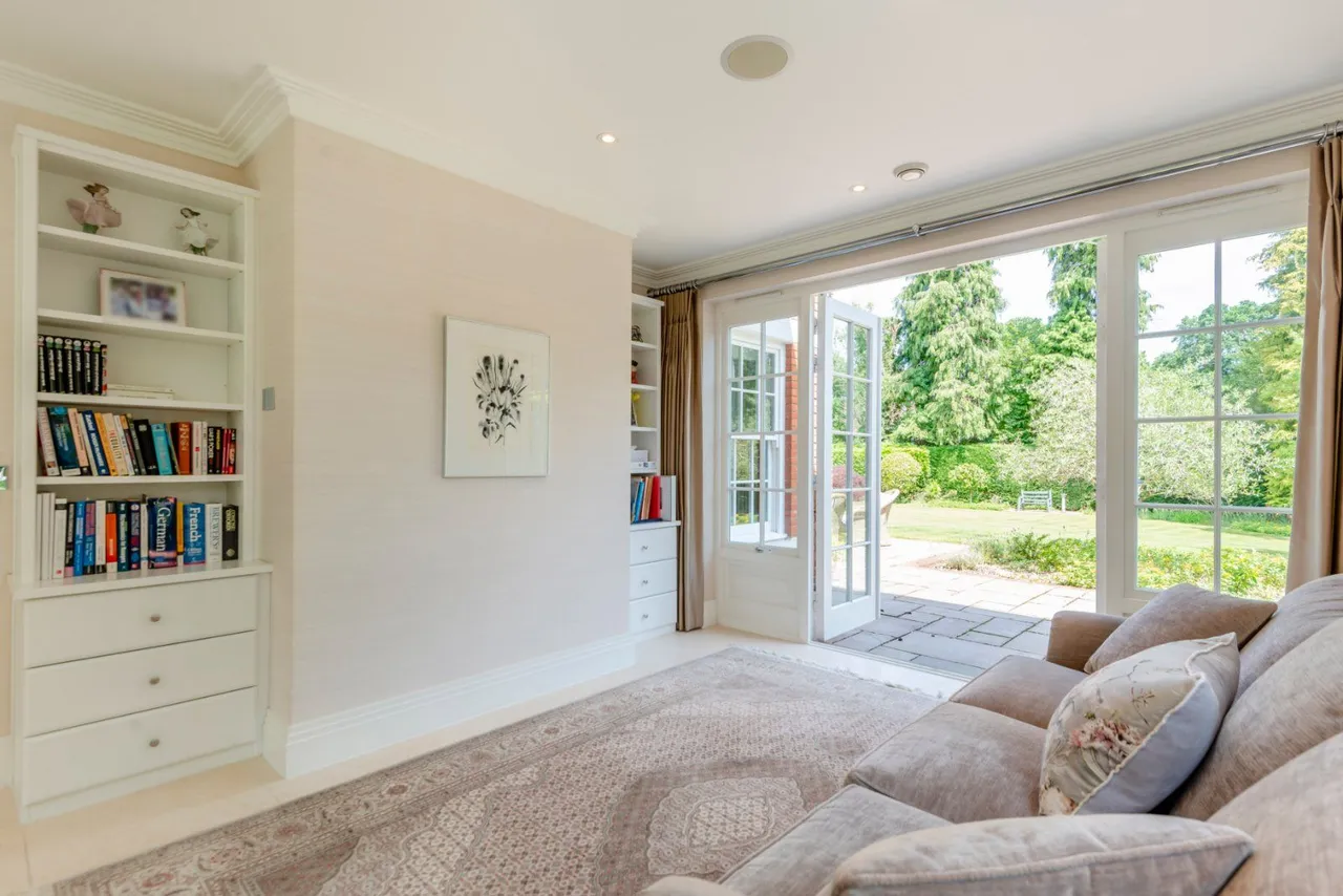 Priory Road, Sunningdale, Ascot, Berkshire, SL5 9RQ, photo 10