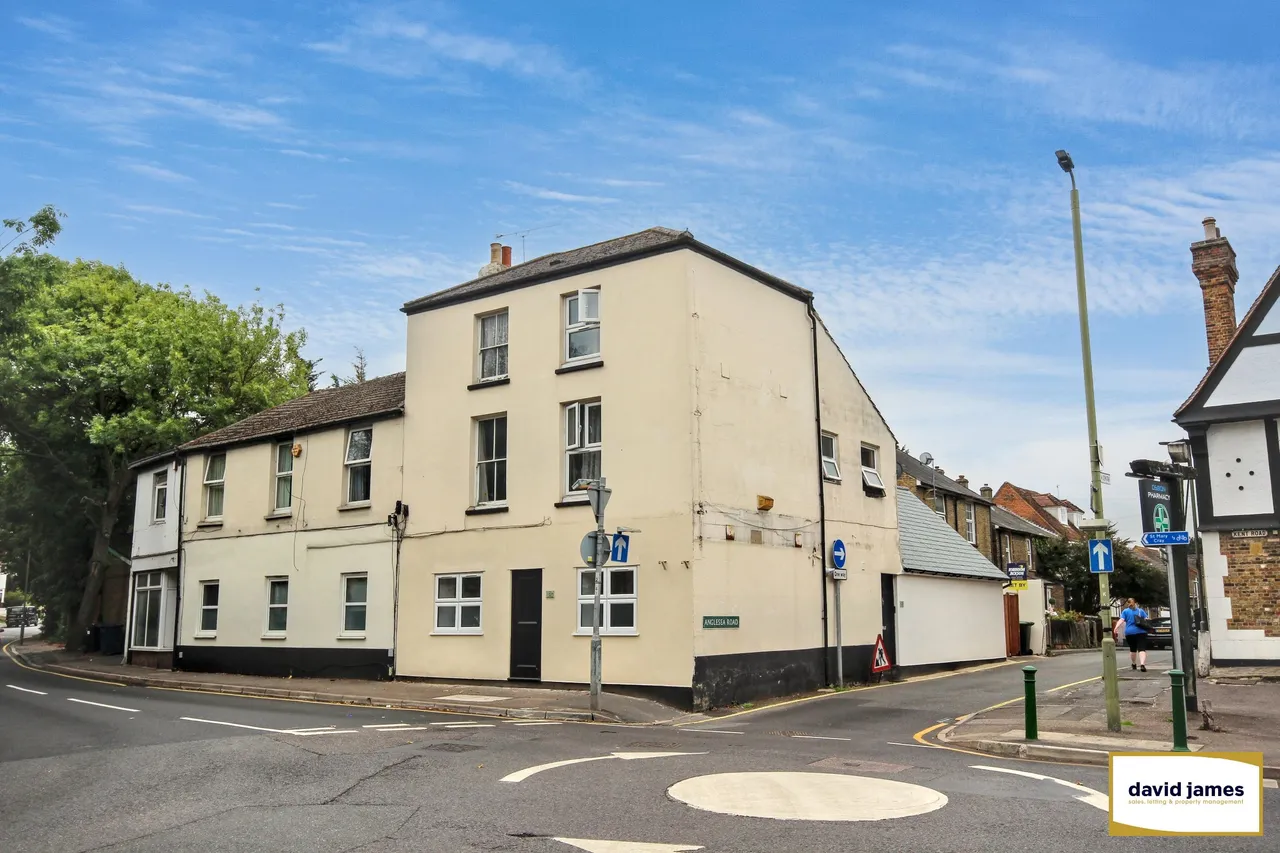 1 bed flat for sale, Chelsfield Road, Orpington