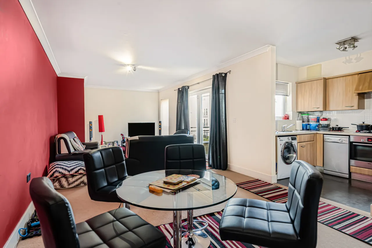 Bridge Wharf, Chertsey, KT16, photo 11
