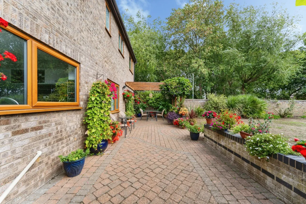 Noel Murless Drive, Newmarket, CB8, photo 25