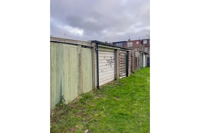 Mervyn Road, London, W13, photo 15