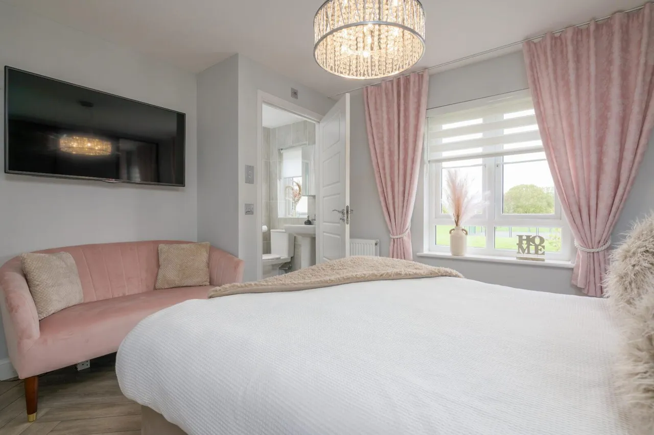 Honeysuckle Drive, Cumbernauld, G68 9GF, photo 24