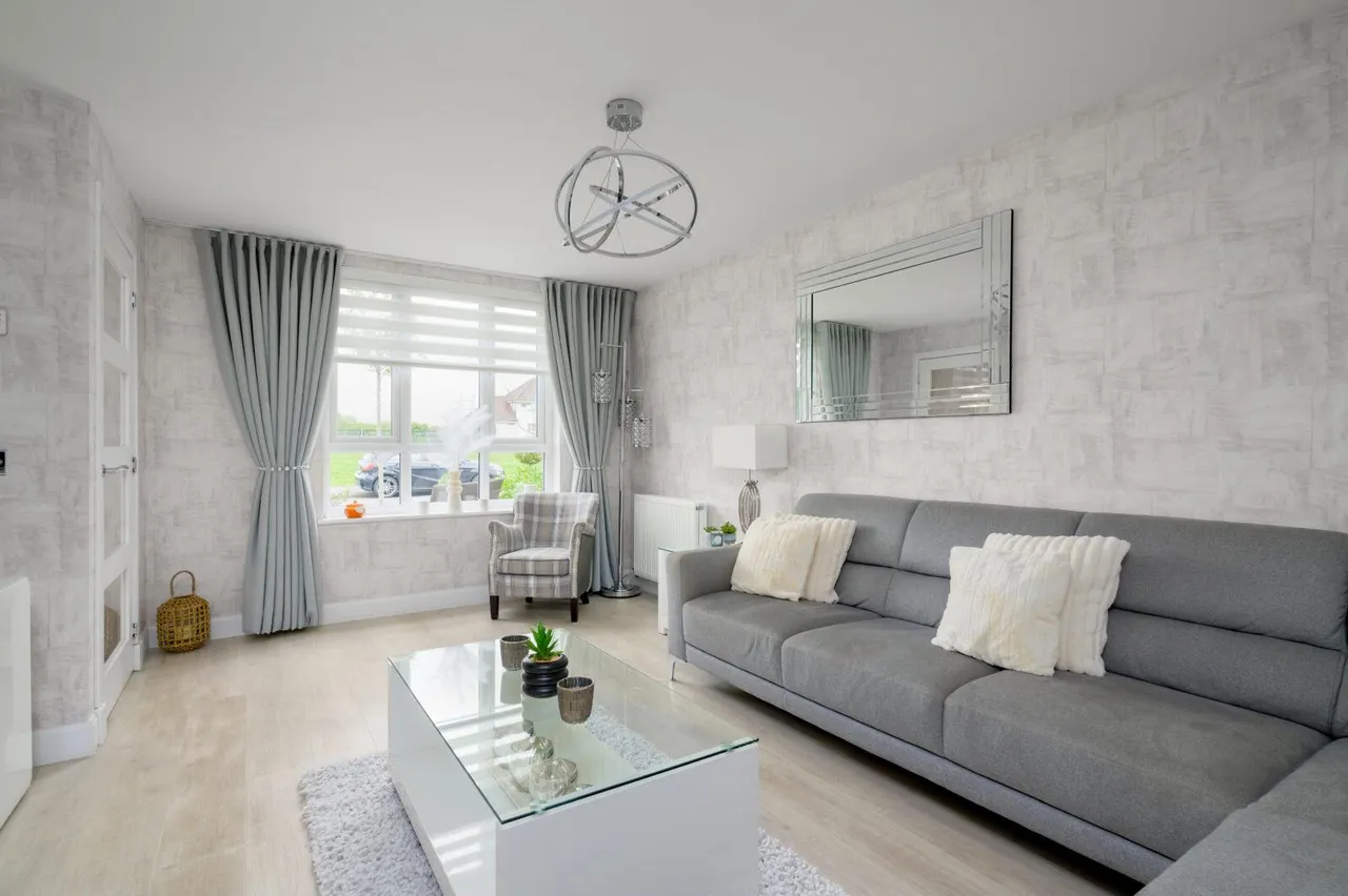 Honeysuckle Drive, Cumbernauld, G68 9GF, photo 3