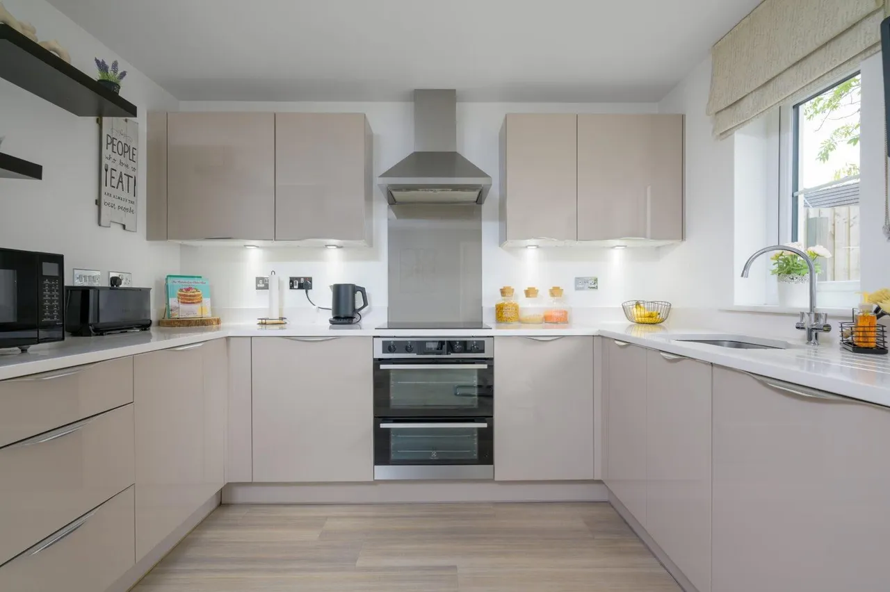 Honeysuckle Drive, Cumbernauld, G68 9GF, photo 6