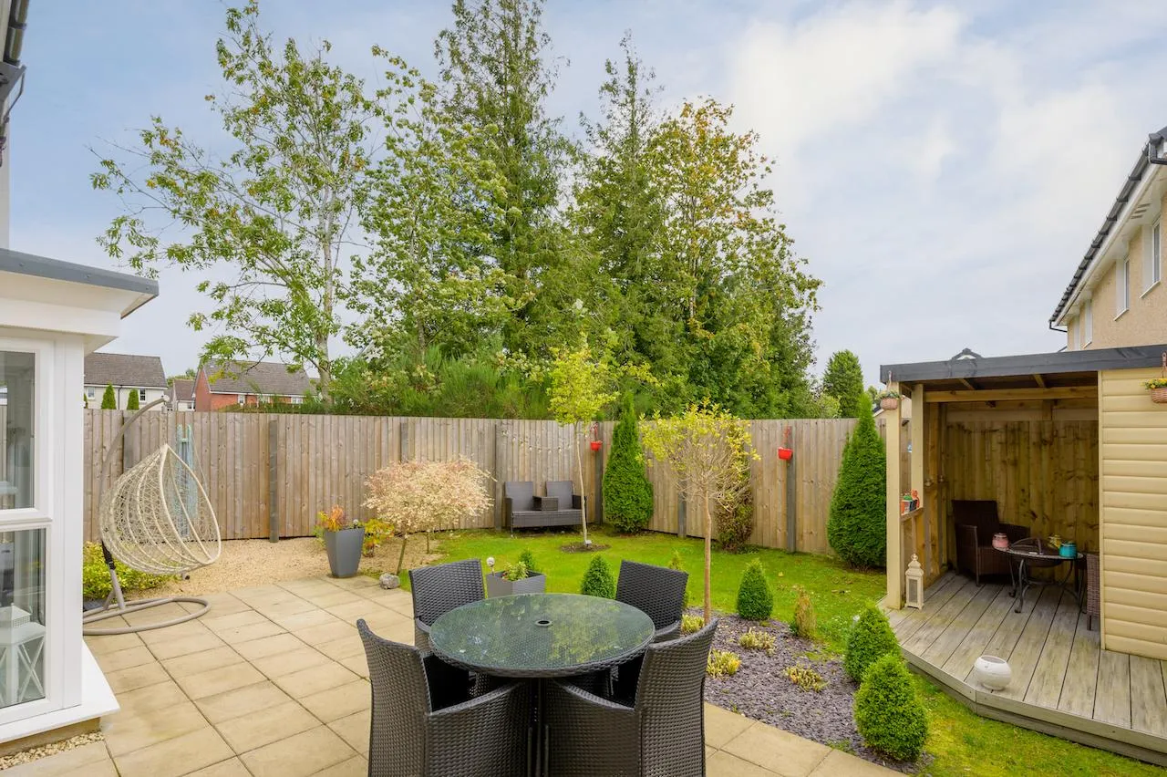 Honeysuckle Drive, Cumbernauld, G68 9GF, photo 30