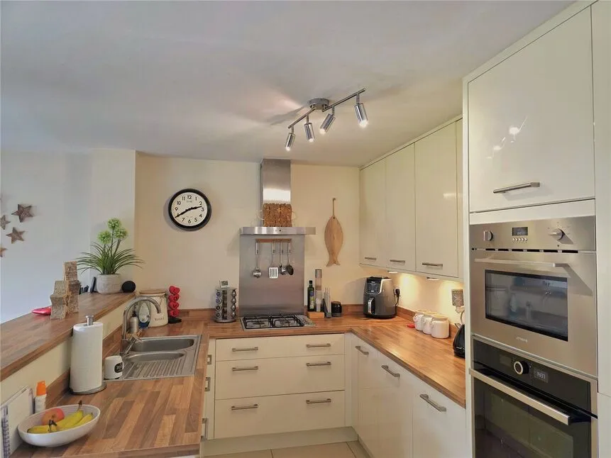 Camomile Way, Newton Abbot, Devon, TQ12, photo 6