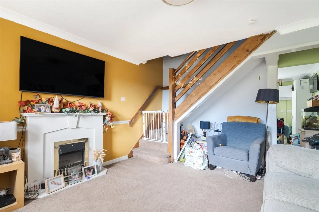 Ross Gardens, Bearwood, Bournemouth, Dorset, BH11, photo 3