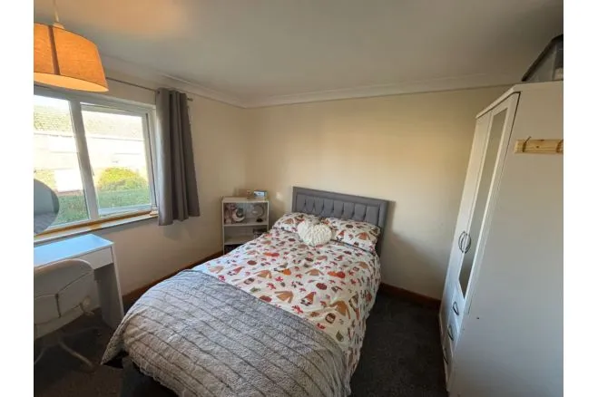 Blenheim Close, Louth, photo 8