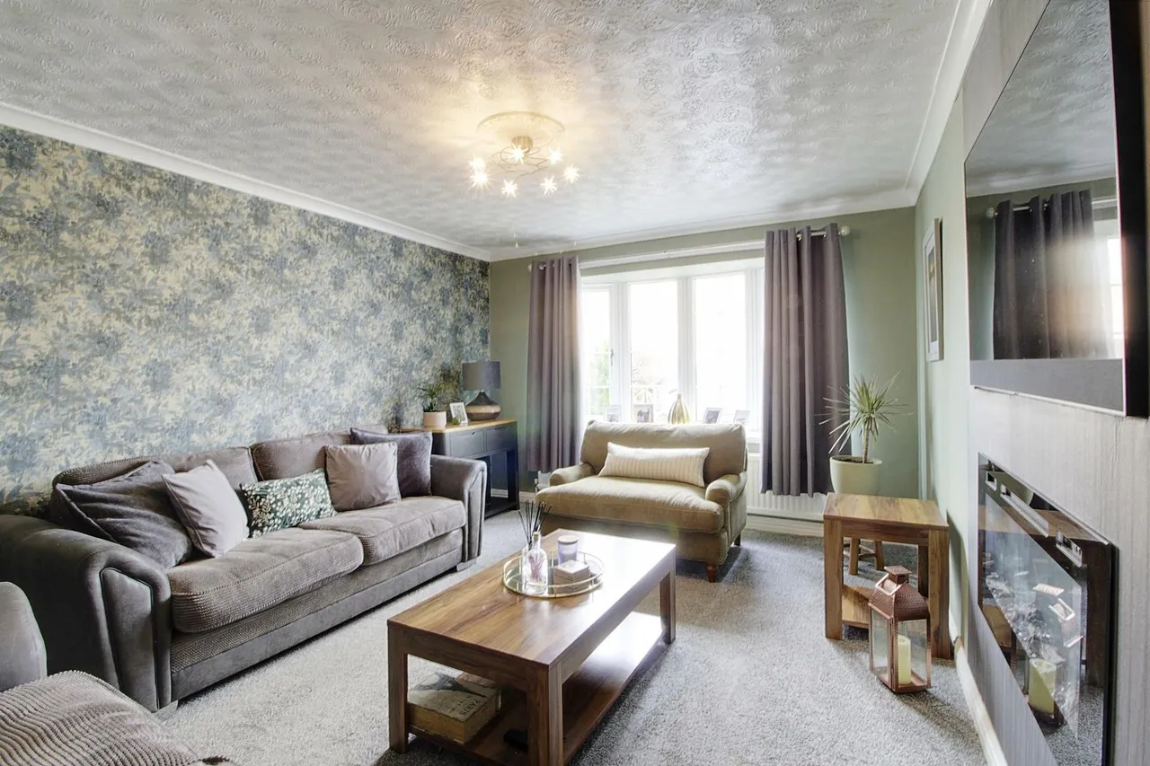 Swift Close, Deeping St. James, PE6, photo 4