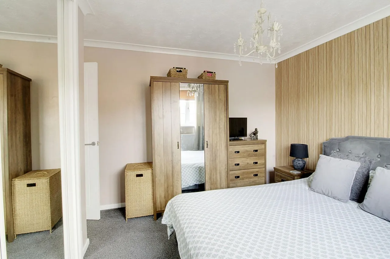 Swift Close, Deeping St. James, PE6, photo 12