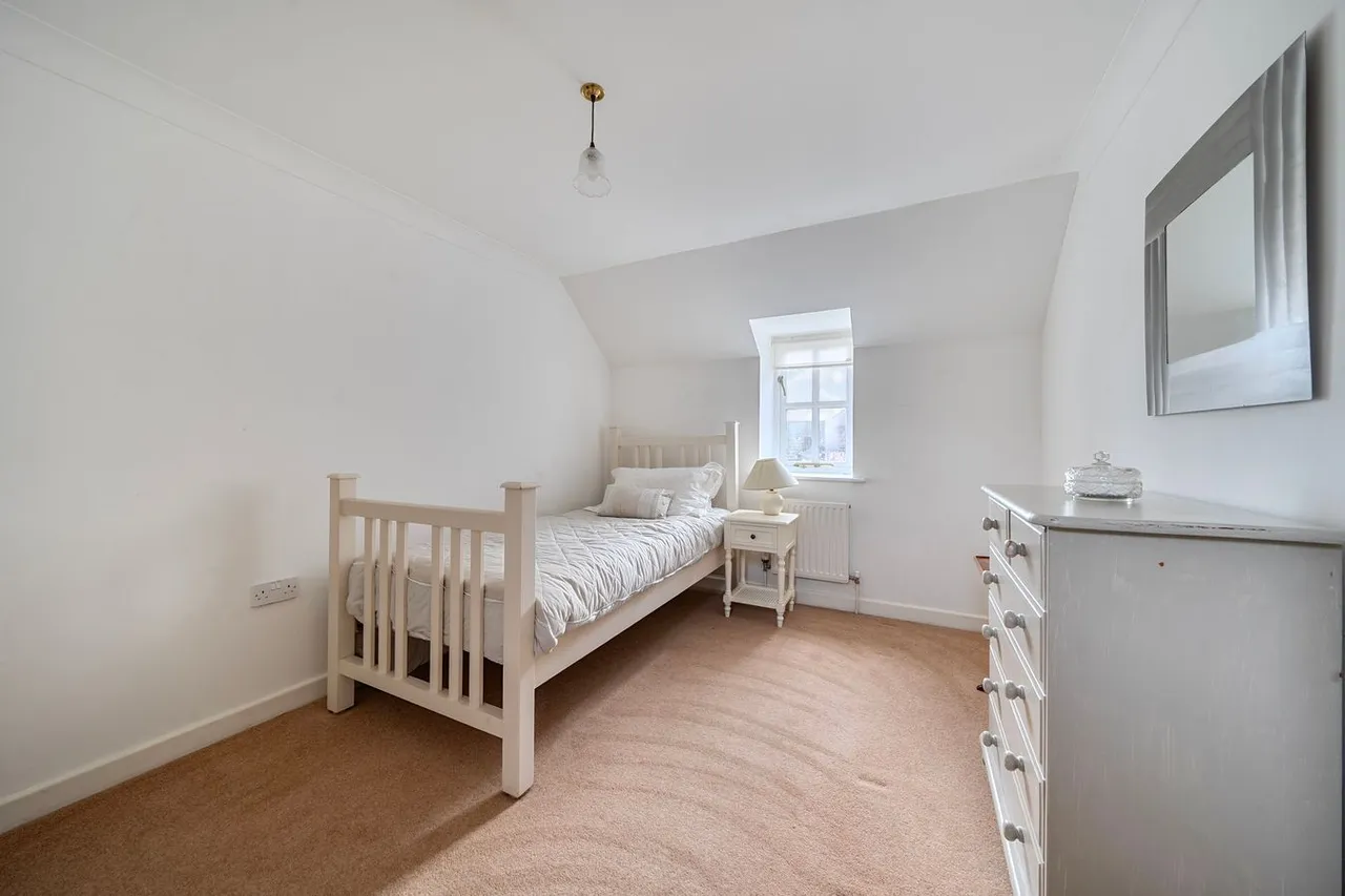 Furlong Place, Axbridge, BS26, photo 13